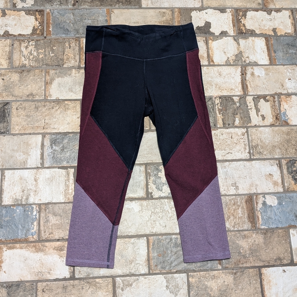 GapFit Women's Medium Navy Purple Cropped Performance Cotton Leggings